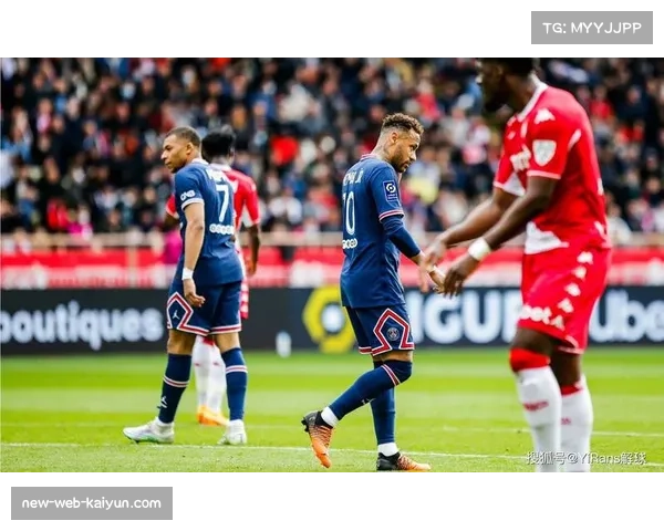 巴黎圣日耳曼领跑积分榜 但领先优势微弱